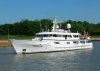 yacht.jpg