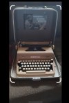 royaltypewriter.jpg