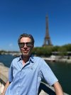 Paris apa.jpg