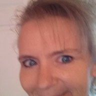 girlsvaping43