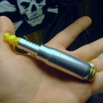 The don in mini mode..These things all look bigger on pictures and videos..It's really smaller than a MKII Screwdriver.