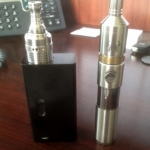 Left: DNA30 box with a Helios dripper
Right: Atmizoo Roller with a Viking dripper