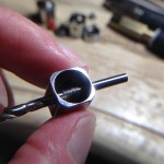 Twisted center-lead (3-lead) dual-coil