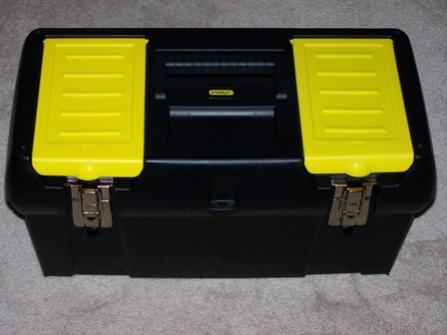 10_19_Inch_Toolbox_Outside.jpg