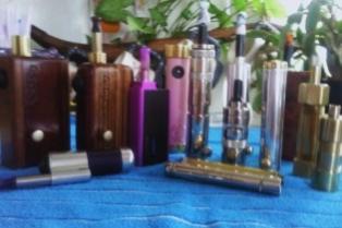 2a31f933659b  1303843671000ecigs