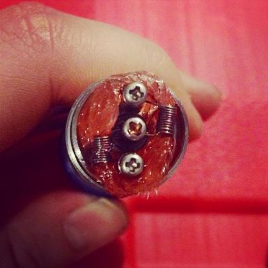 .7 ohm build on IGO-W (forget what wire), 3mm silica