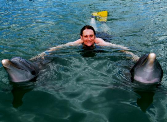 Bahamas...
DOLPHIN SWIM
May 2010