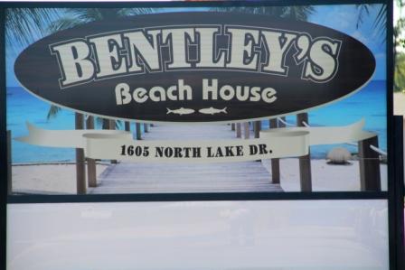 bentleys sign