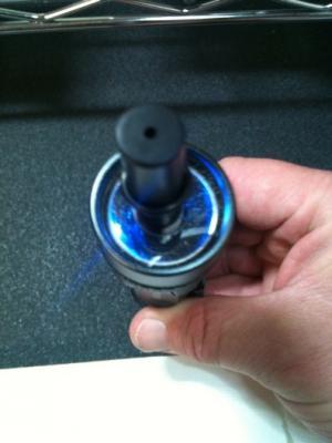 Blue LED (From old 510 battery) when power is present at the atty
