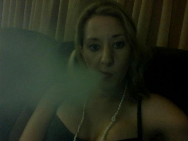 CheekyChica chillin'