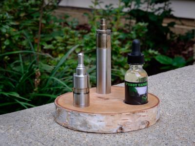 Custom vape stand. "The Minimalist"