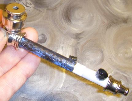 I thought it would be fun to make a novelty e-cigg this way and modding looked like so much fun, but I am new to the whole e-cigg scene and without all the special parts or the complete knowhow decided to do something easier.