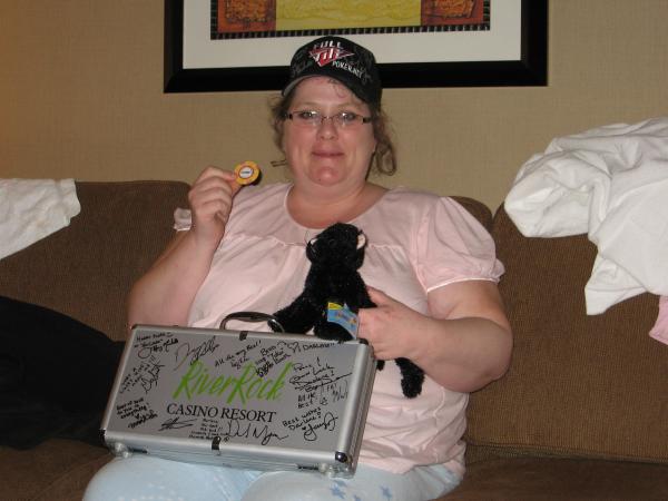 IMG 0880 me with my clay chip set adn my winning 1000 doll chip  plus i won an extra 500 and a free trip back to casino withthe vip suite and vip services wooooooo hooooooooooo