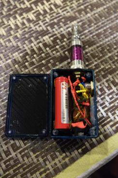 Inside of the box MOD - case can easily open for access with the installed neodym magnets