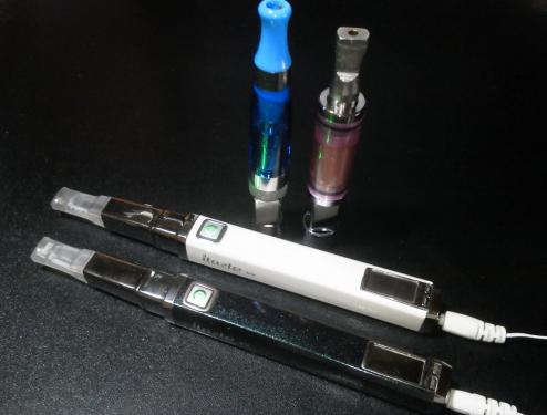 iTaste Chameleon & White