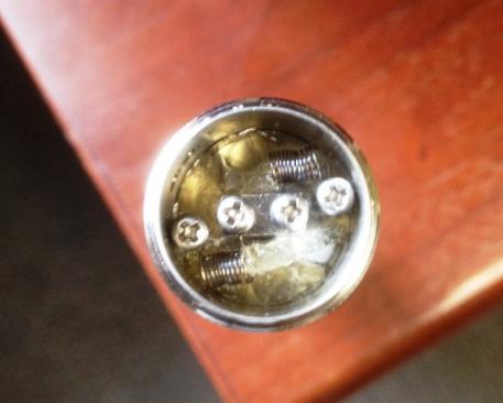 Kanthal 30g
11 wraps each side
1.7 ohm
Dual Coil
