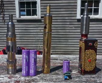 kathi1720140508 130849 Maraxus Clone with Nimbus, Nemesis Clone with Kraken clone, MVP 2.0 with KFL + Clone, efest batteries, Kick. Still don't have a photo of my Nautilus.