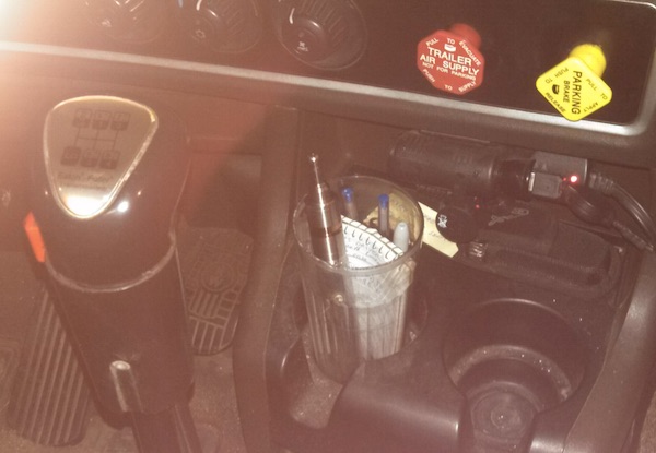 KW cupholder