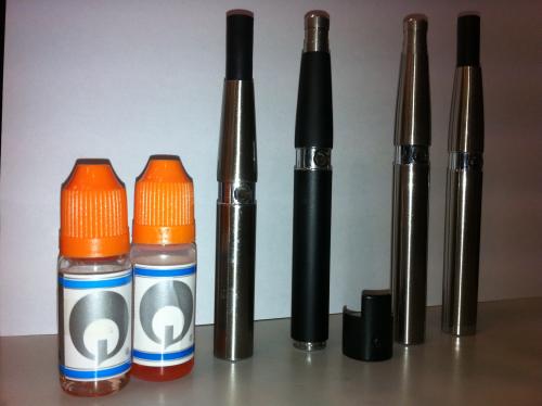 (left to Right)
2 of my Best Janty Liquids Mint and Stawberry
eGo with Normal Batt and Cart
eGo with USB Battery and Drip Tip
eGo with XL Batt and Drip Tip
eGo with XL Batt with Cart