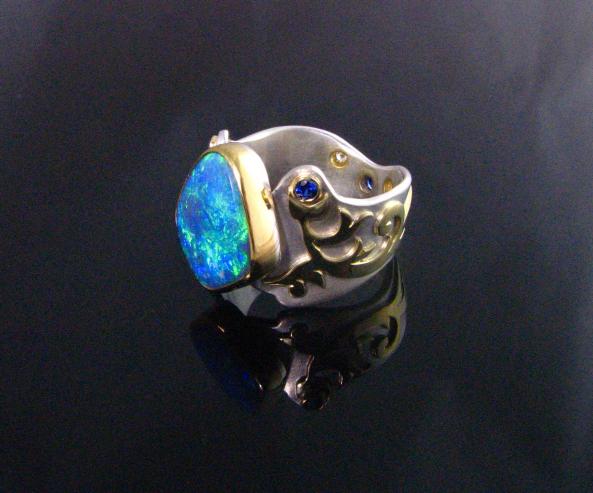 Lightning Ridge Ring~ side view showing engraving, sapphires and some of the overlay.