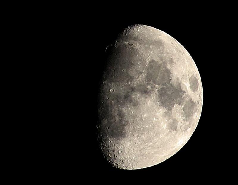 moon05 30