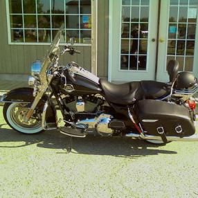 MY 2010 HARLEY ROAD KING CLASSIC