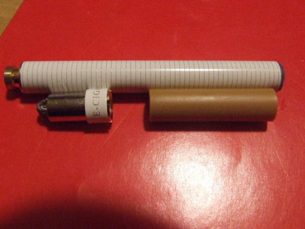My first M402. I will always have a soft spot for the M402. It was this device that got me into Vaping. I later sold it.