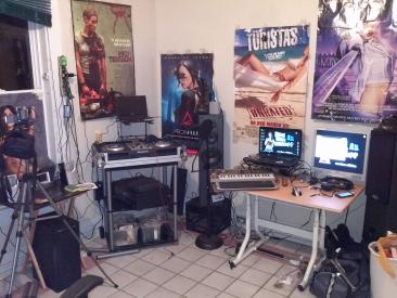 old studio pick