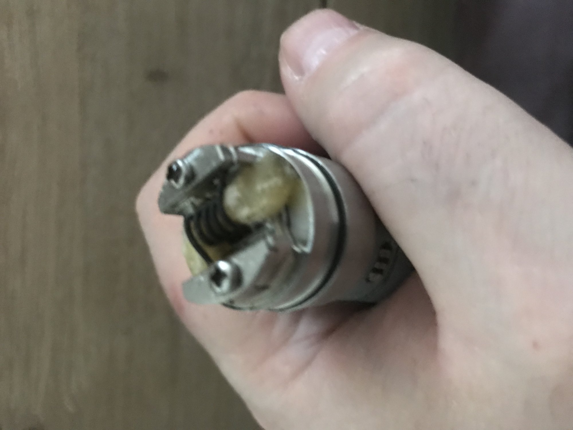 Pharoh25 single coil top