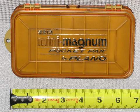 Plano mini-magnum 3213 other side