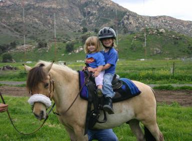 pony and kids2