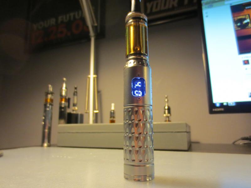 ProVari Mini v2.5 with collector's compass end cap and IBTanked 19mm XL carto tank.
