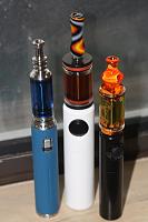 Provari with Pro-V vaporfexion cartotank/ SB with TripleV pyrex tank and Hot Vapes dt/ BB with the Elegance-Phiniac combo tank.