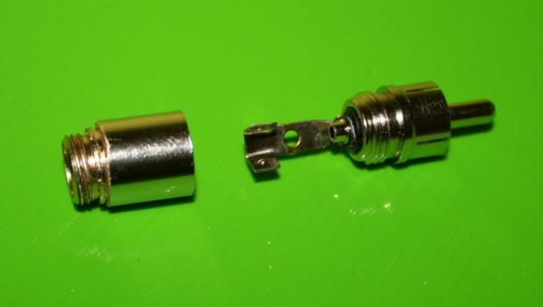 RCA801 04