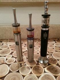 Semovar (left) in 18350 mode next to my Provari Mini, and Provari in Tatroe 18650 mode. All sport a Phiniac Tank: Leo Lion, Dragon, Poker.