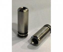 STR 20. Stainless steel 304 and double O-rings to avoid thermal bridges.