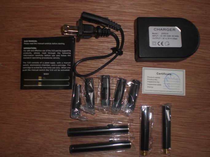 This is our 510 kit which comes with a 5ml bottle of e-juice also.