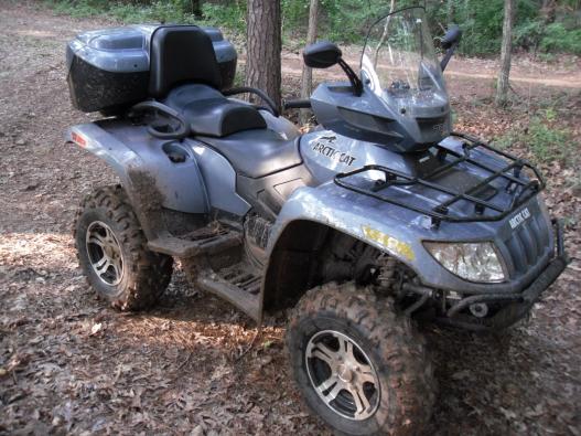 TRV 700 EFI