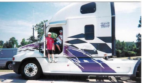 twins in truck