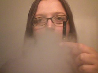 Vaping with the manual Joye510 MEGA Vapor LR Atty