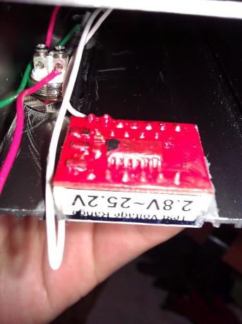 Voltage monitor