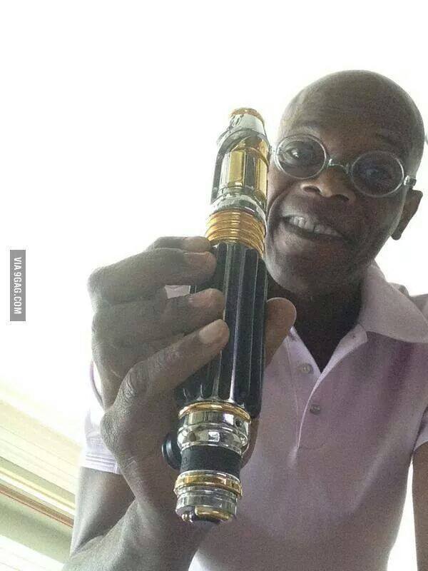 samuel-l-jackson-vape.jpg