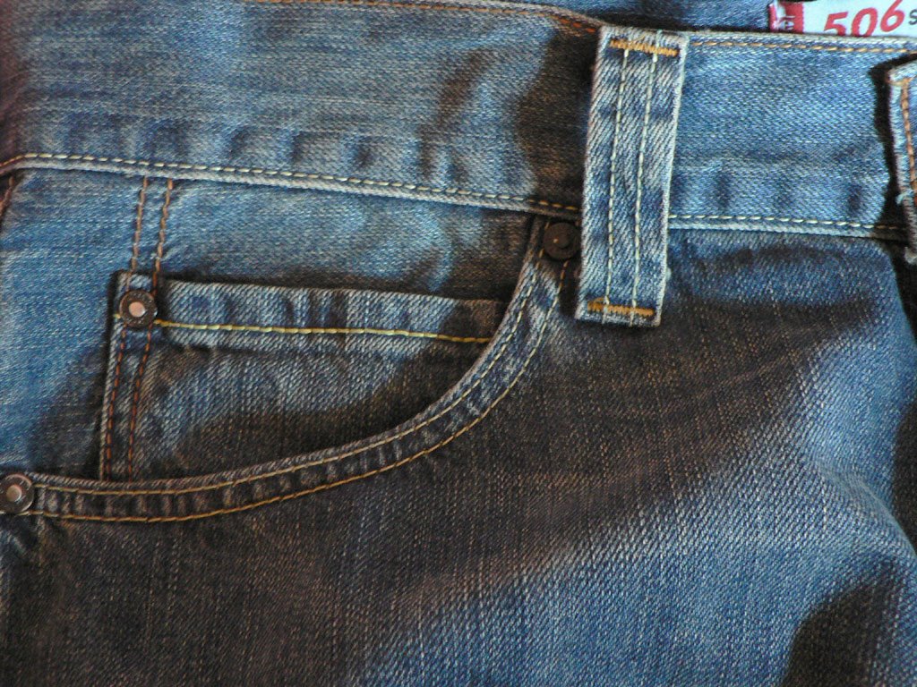 Levi's_506_front_pocket.jpg