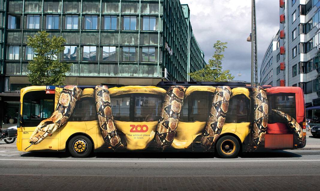 nunsbus1294454165.jpg