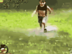 3MjC.gif