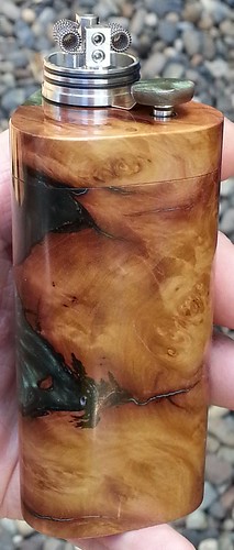 27586052385_c8023dc447.jpg
