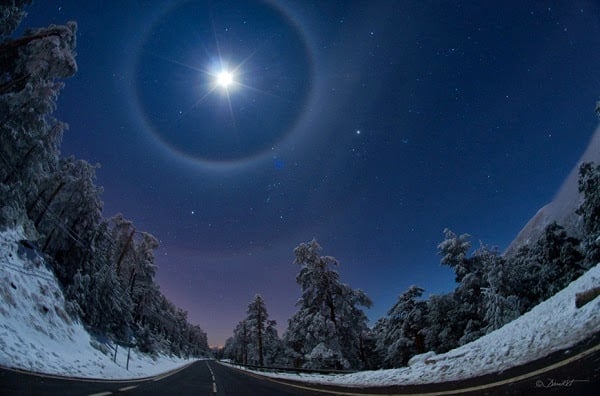 Amazing-Photos-of-Things-in-Our-Universe-12.jpg