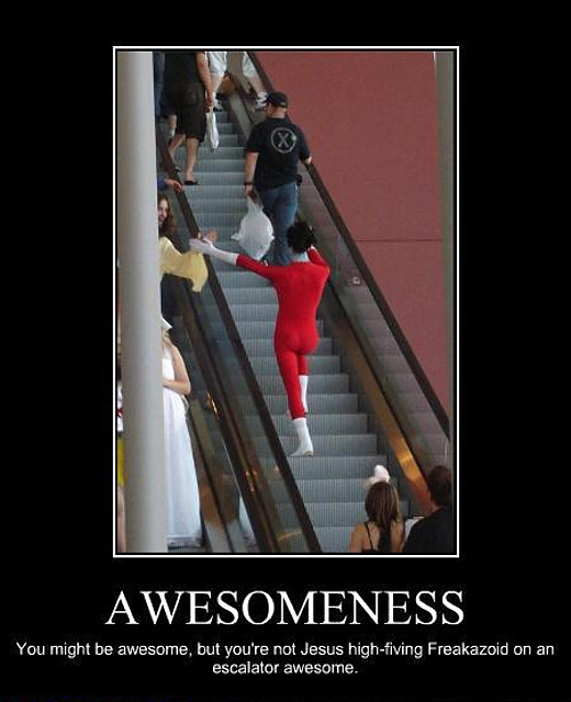 demotivator_freakazoid-jesus-hifive.jpg