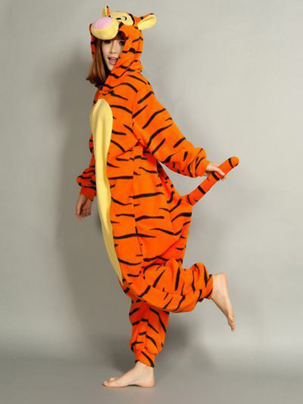Jumper_Tiger_2_02.JPG
