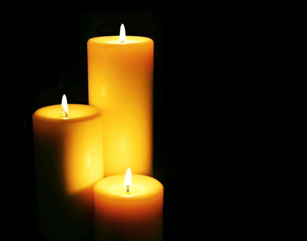 three-candles-of-various-heights.jpg